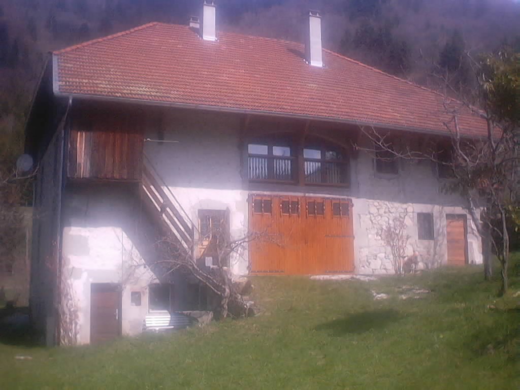 Annonce Immobilier annecy thorens gliere t1 bis 45 m2.