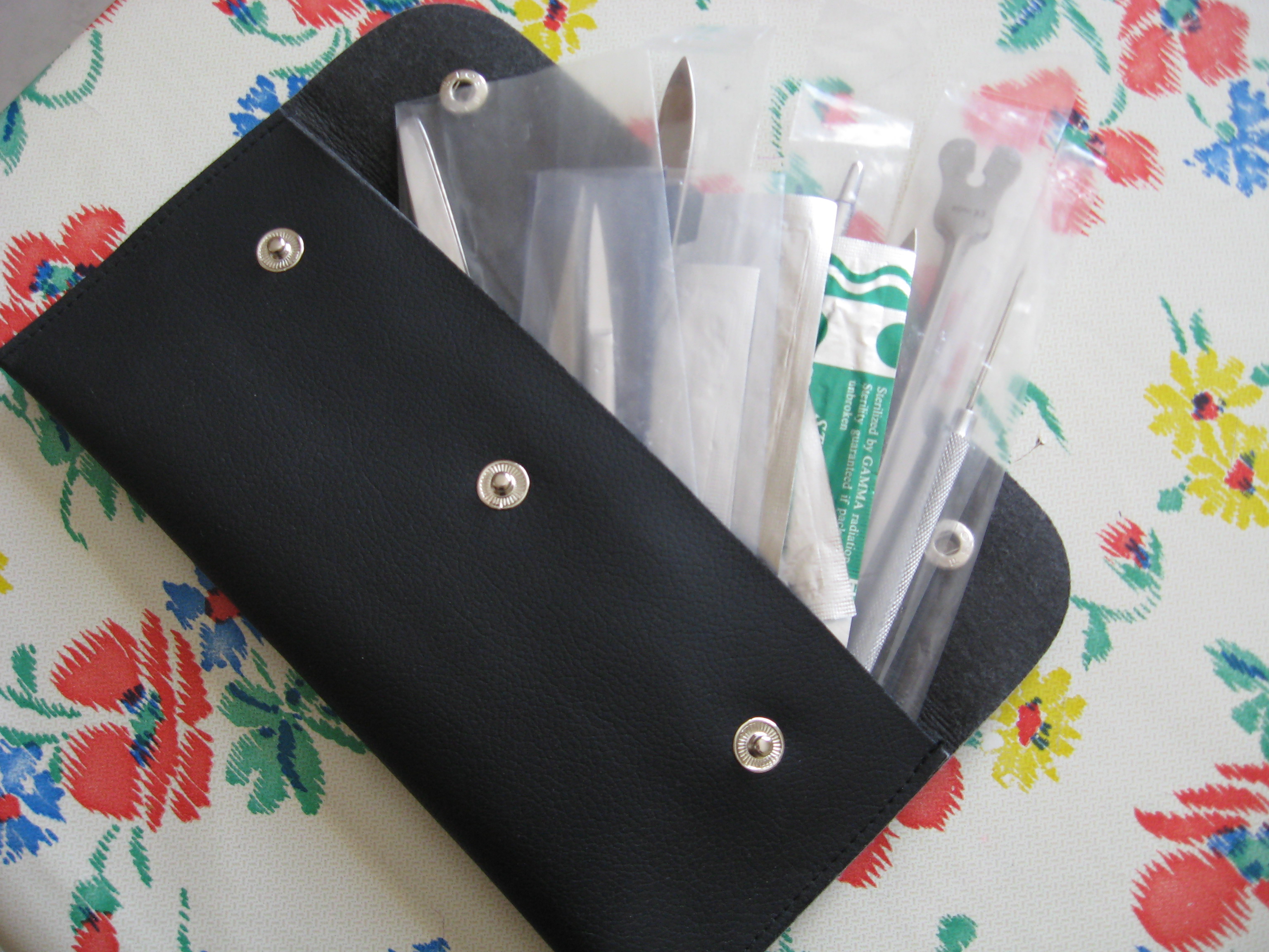 Annonce Divers annecy saint martin bellevue vend trousse a d.