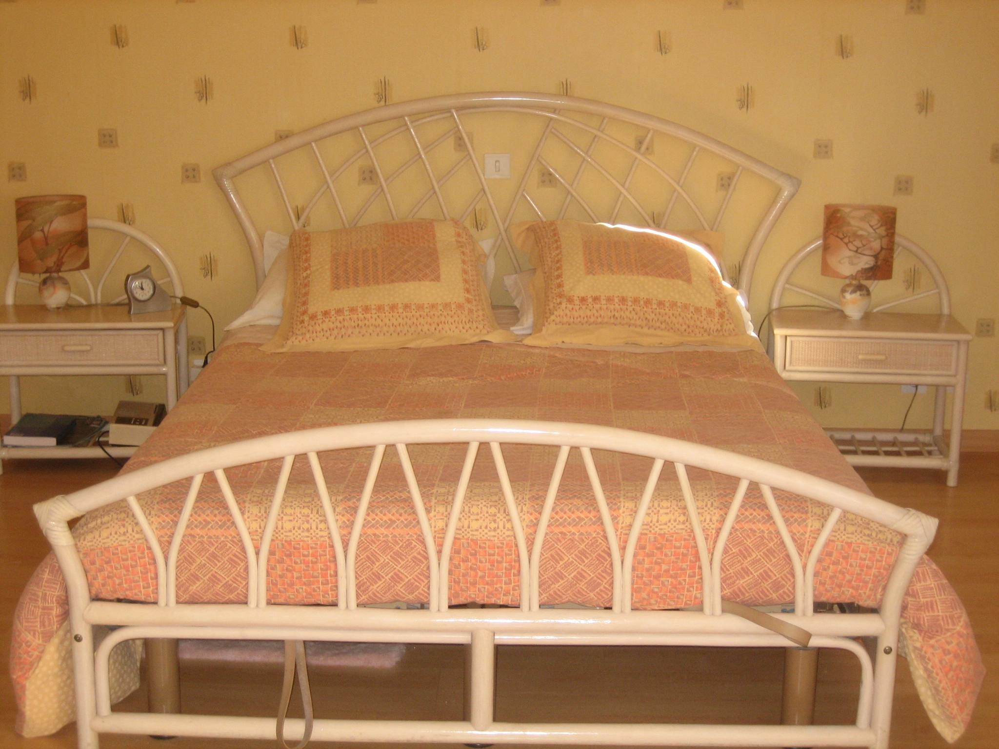 Annonce Meubles annecy villaz chambre a coucher.