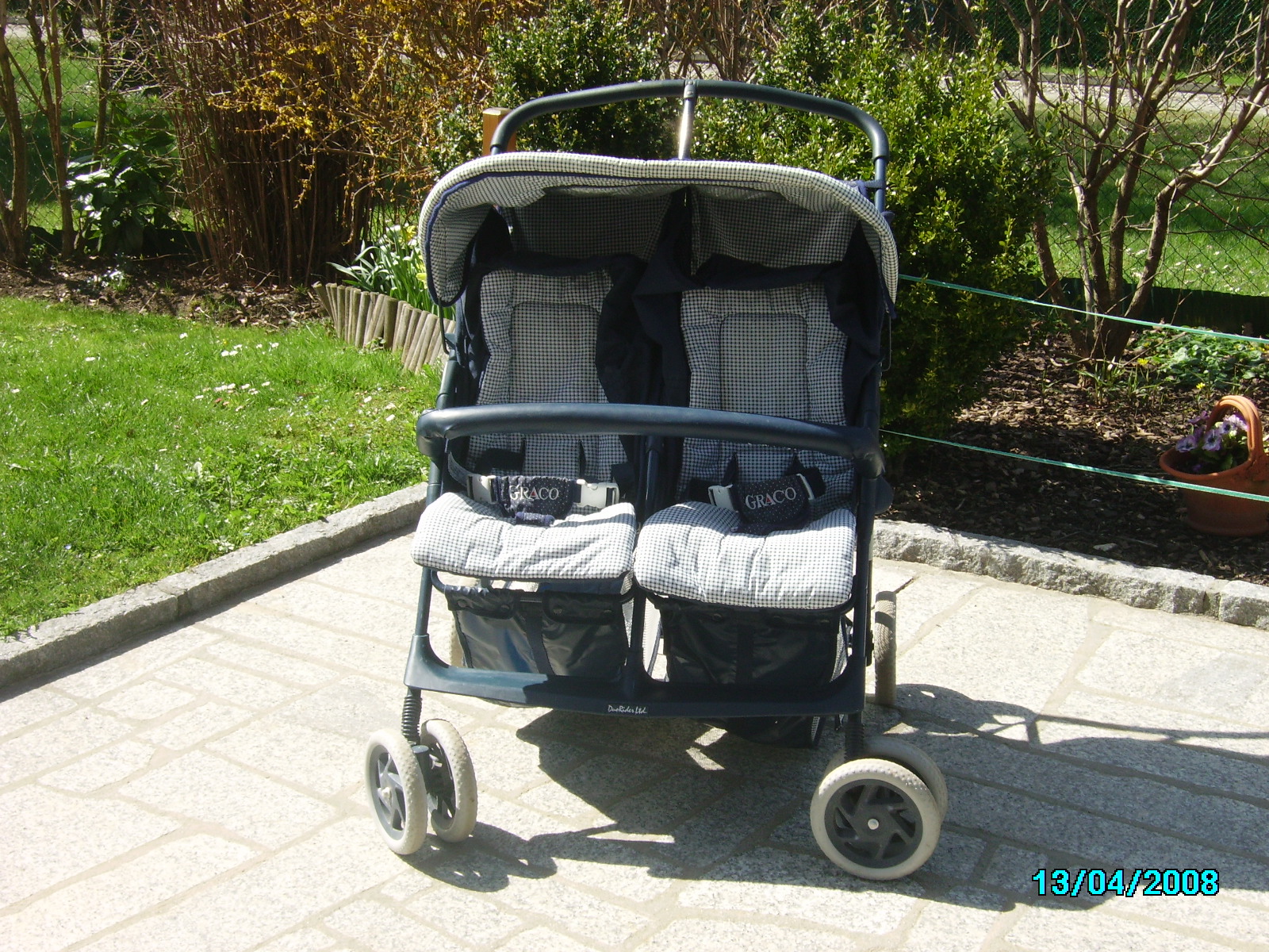 Annonce Enfants annecy saint martin bellevue vends poussette .