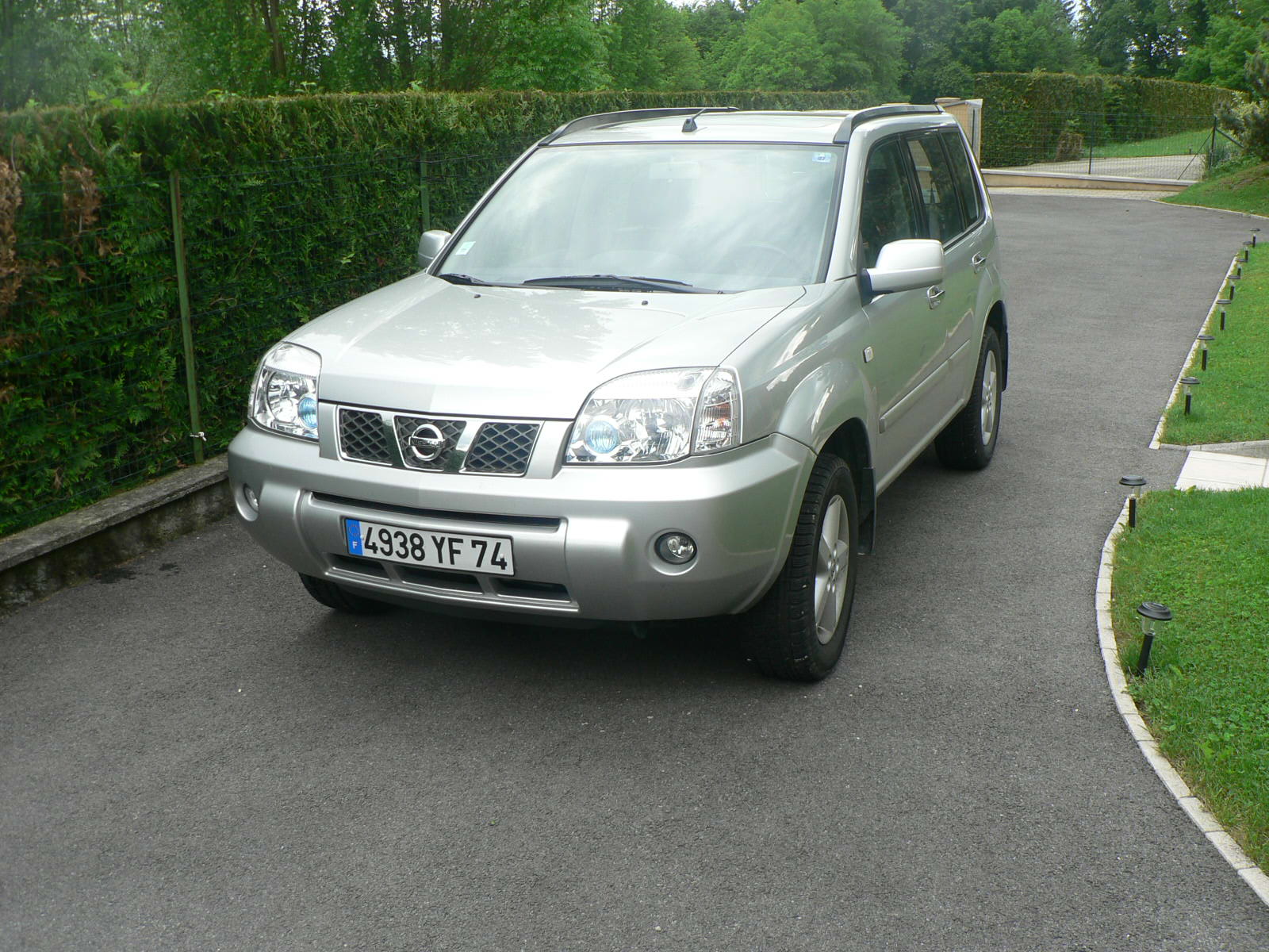 Annonce Auto annecy evires nissan.